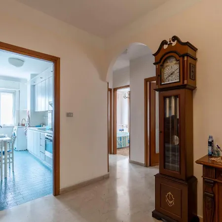Appartamento Verbena By Interhome